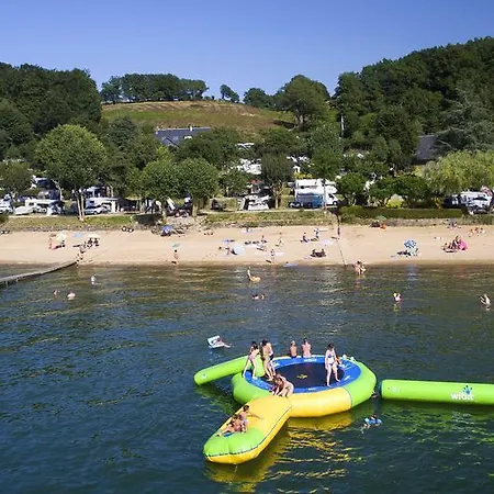 Beau-rivage Du Lac De Pareloup Salles-Curan